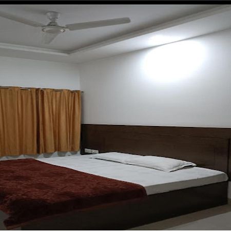 Supreme Guest House By Wb Inn Agra  Eksteriør billede