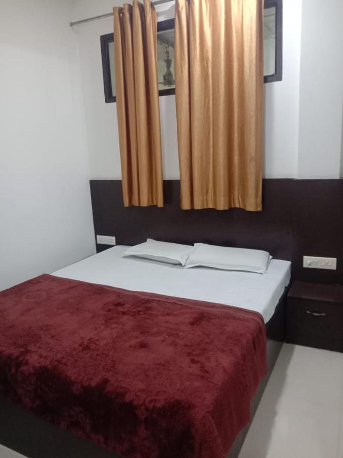 Supreme Guest House By Wb Inn Agra  Eksteriør billede