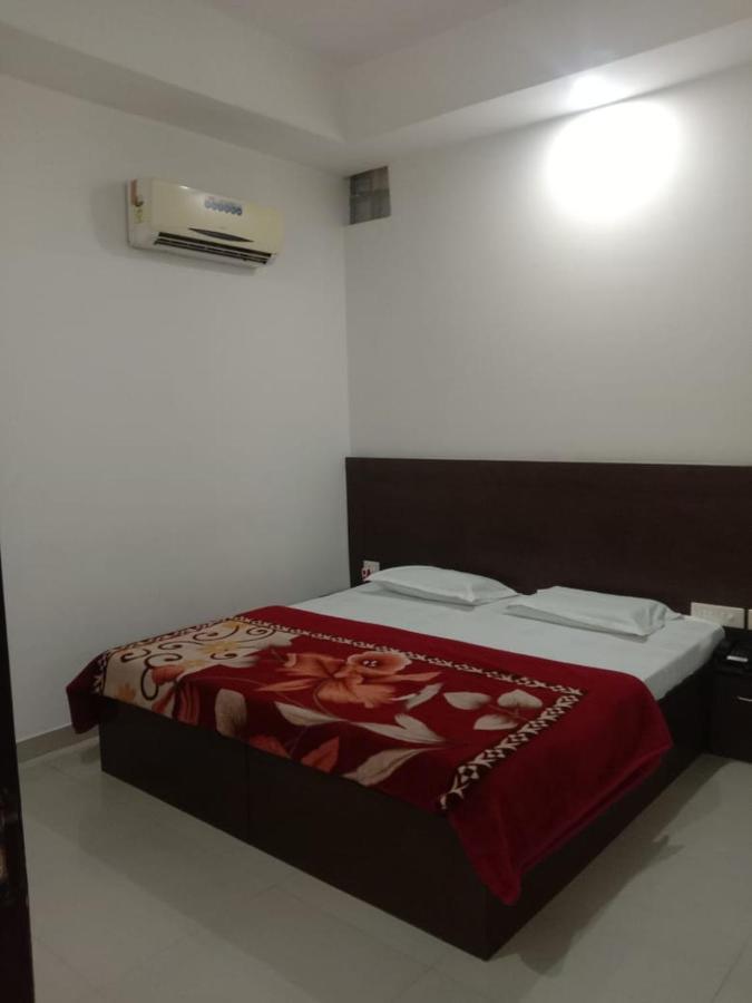 Supreme Guest House By Wb Inn Agra  Eksteriør billede