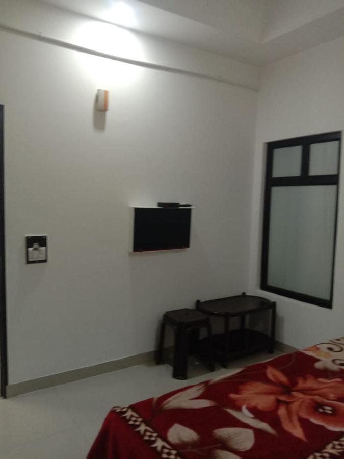 Supreme Guest House By Wb Inn Agra  Eksteriør billede