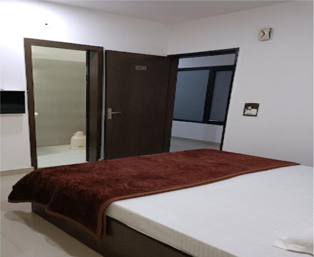 Supreme Guest House By Wb Inn Agra  Eksteriør billede